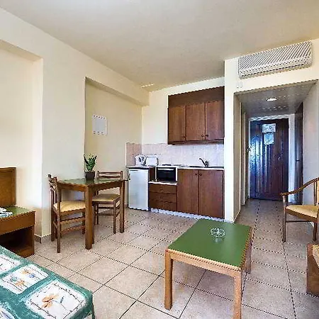 Ramada & By Wyndham Otel 4*
