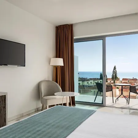 Ramada & By Wyndham Отель 4*