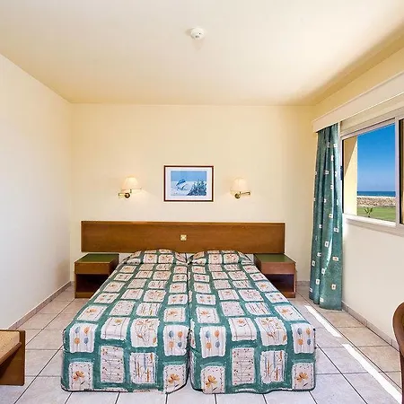 Отель Ramada & By Wyndham