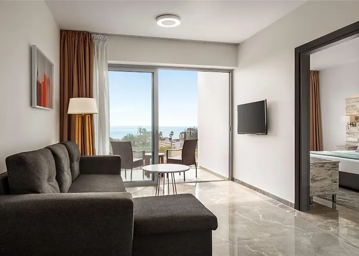 Ramada & By Wyndham 4*