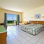 Hotel Ramada & By Wyndham Agia Napa