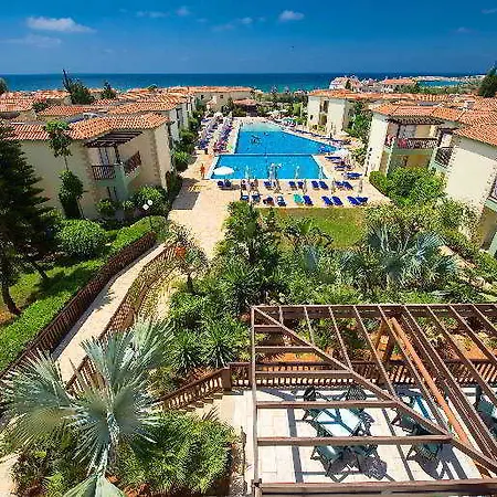 Hotel Ramada & By Wyndham Ayia Napa