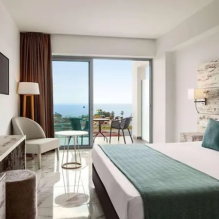 Ramada & By Wyndham 4* Agia Napa