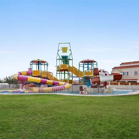 Ξενοδοχείο Ramada & By Wyndham 4*