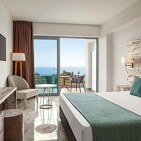 Ramada & By Wyndham Hotel Ayia Napa