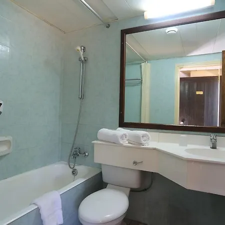 Ramada & By Wyndham Agia Napa