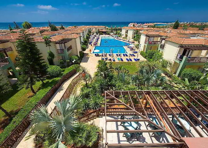 Hotell Ramada & By Wyndham Ayia Napa