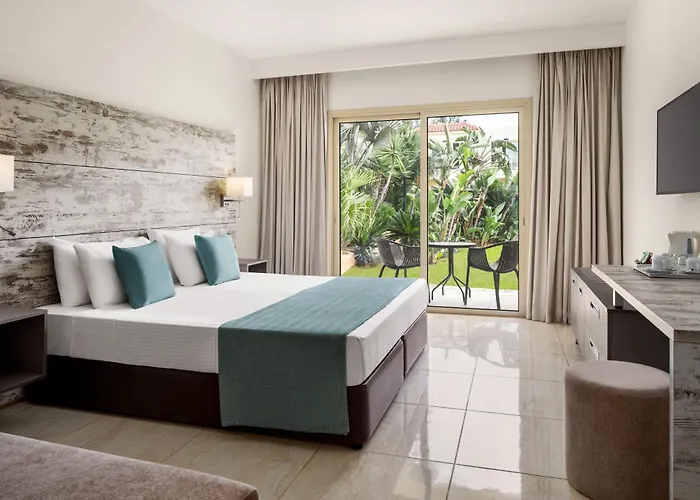 Ramada & By Wyndham Ayia Napa