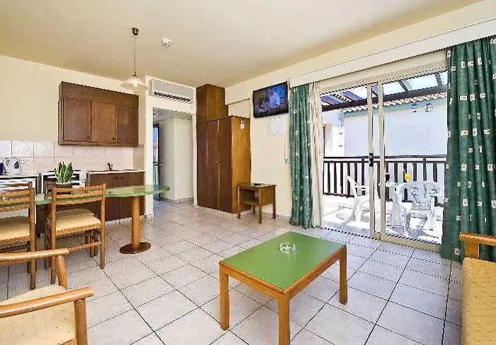 Ramada & By Wyndham Hotell Ayia Napa